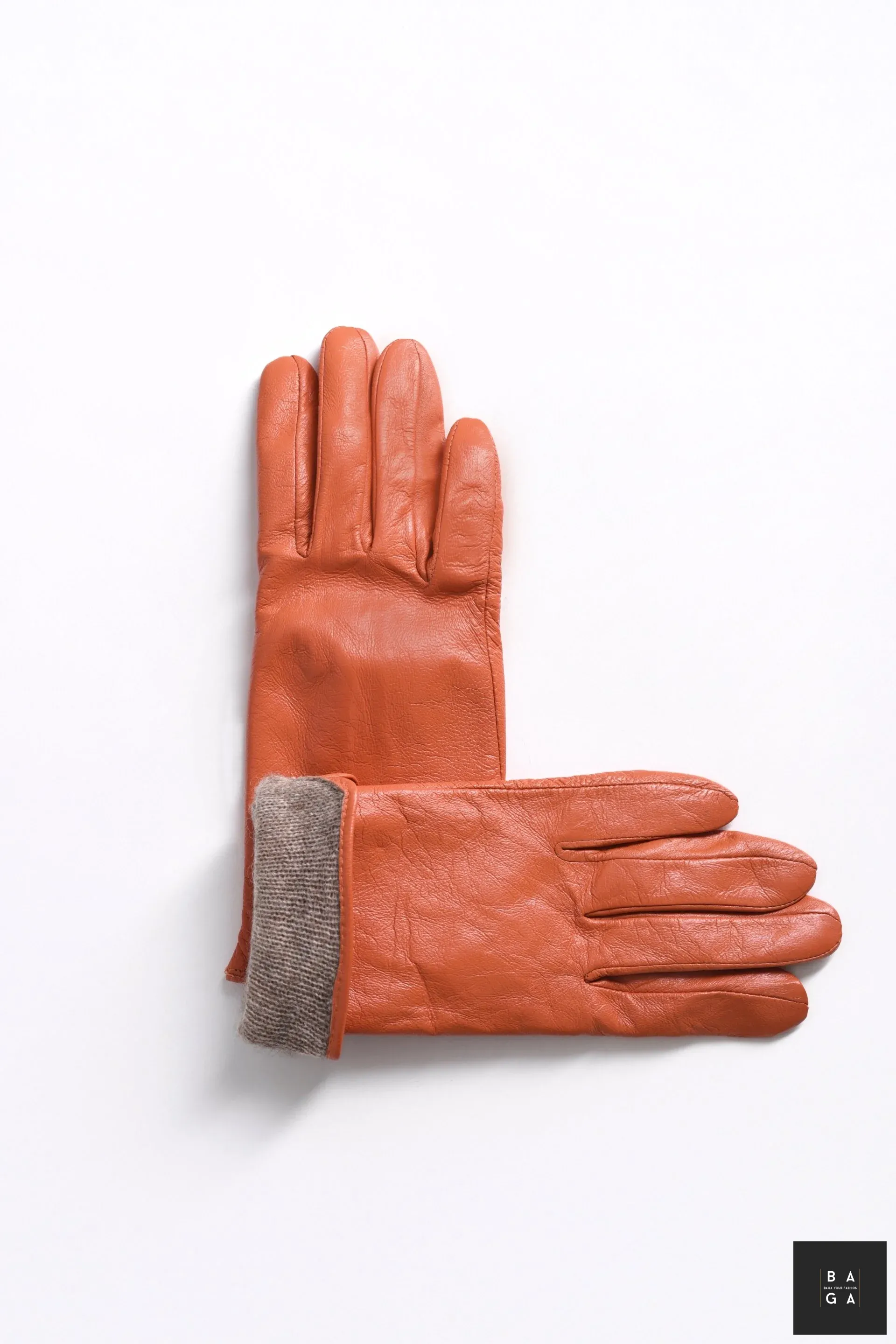 Ръкавици Дамски ръкавици от естествена кожа в оранжев цвят