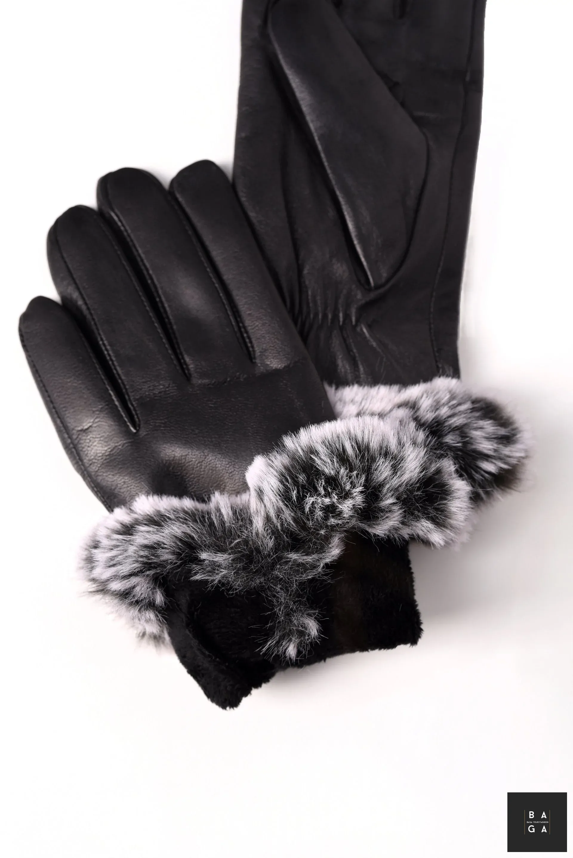Ръкавици Дамски ръкавици от естествена кожа в черен цвят с пух