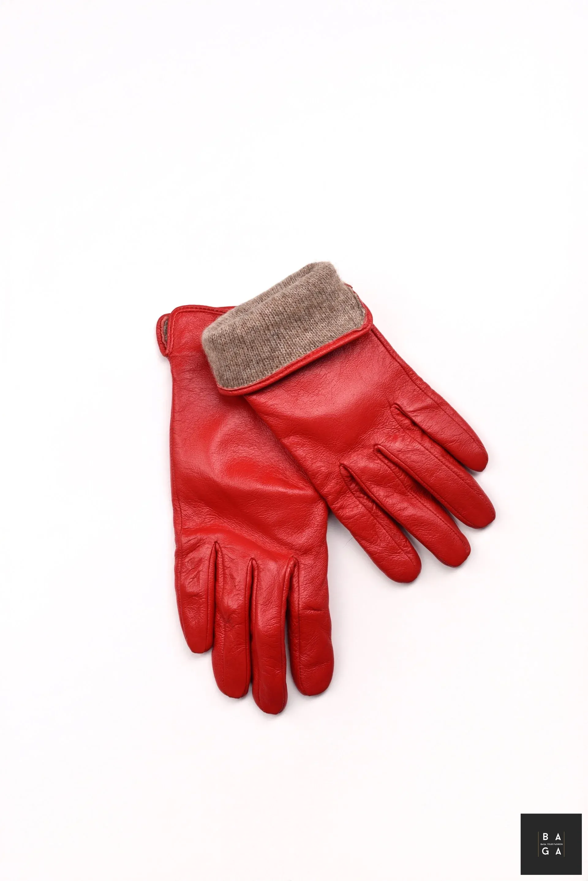 Ръкавици Дамски ръкавици от естествена кожа в червен цвят