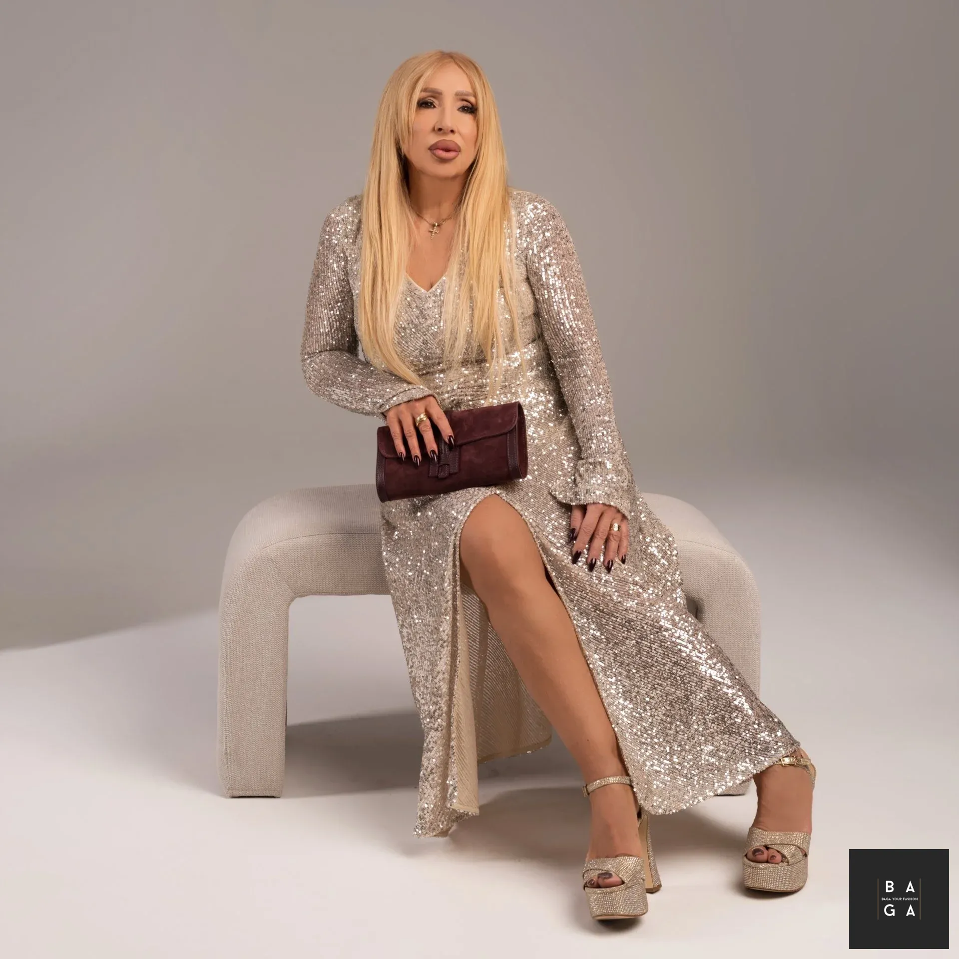 Clutch чанти Дамска чанта от естествен велур Жулиет