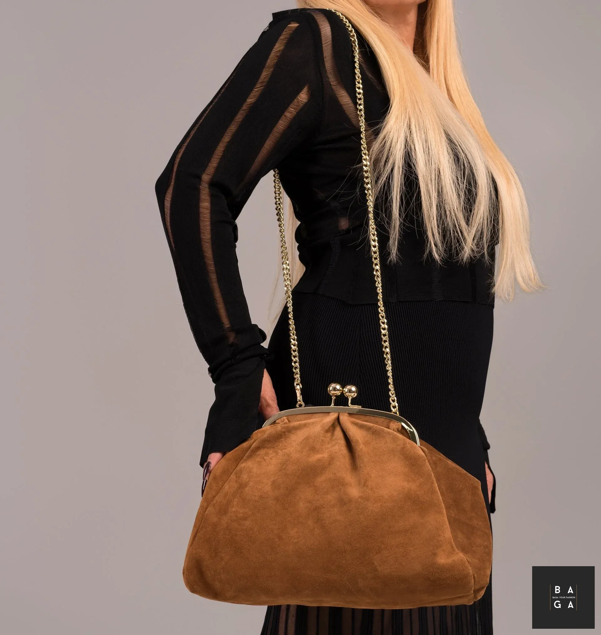 Clutch чанти Дамска чанта от естествен велур Естел