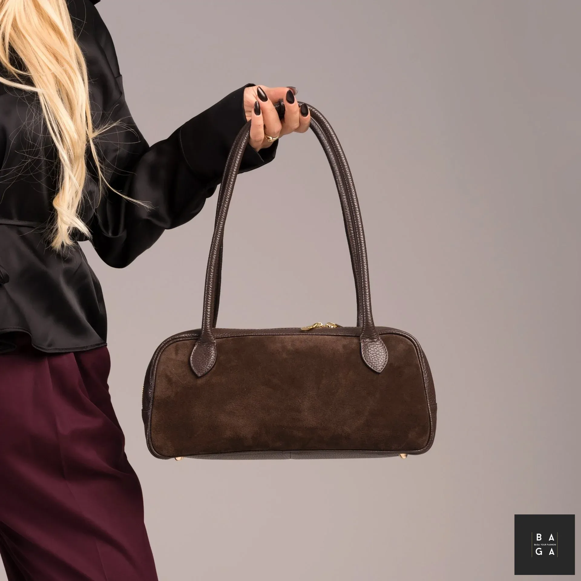 Малки чанти Дамска чанта от естествена кожа и велур Велора