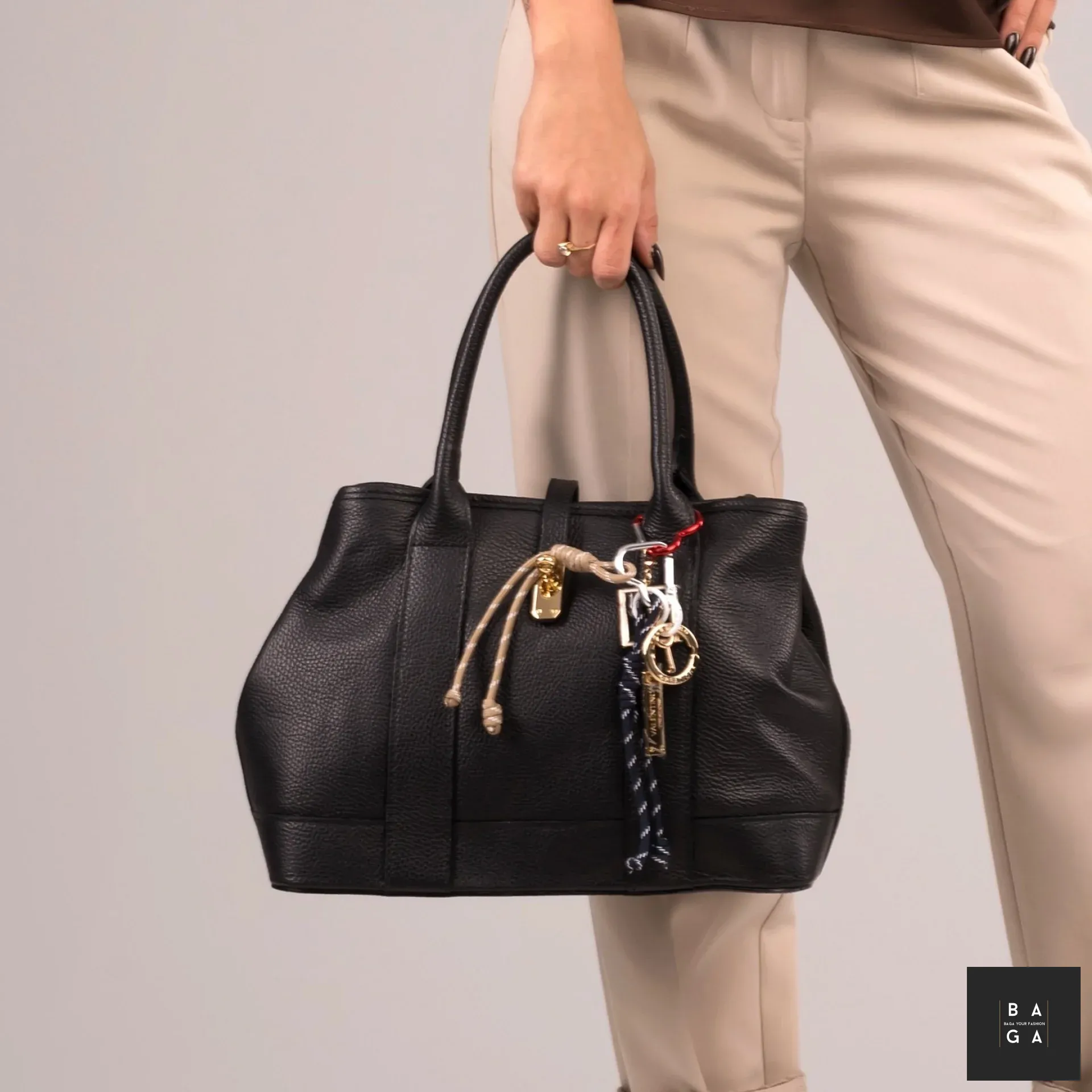 Малки чанти Дамска чанта от естествена кожа Ирелия