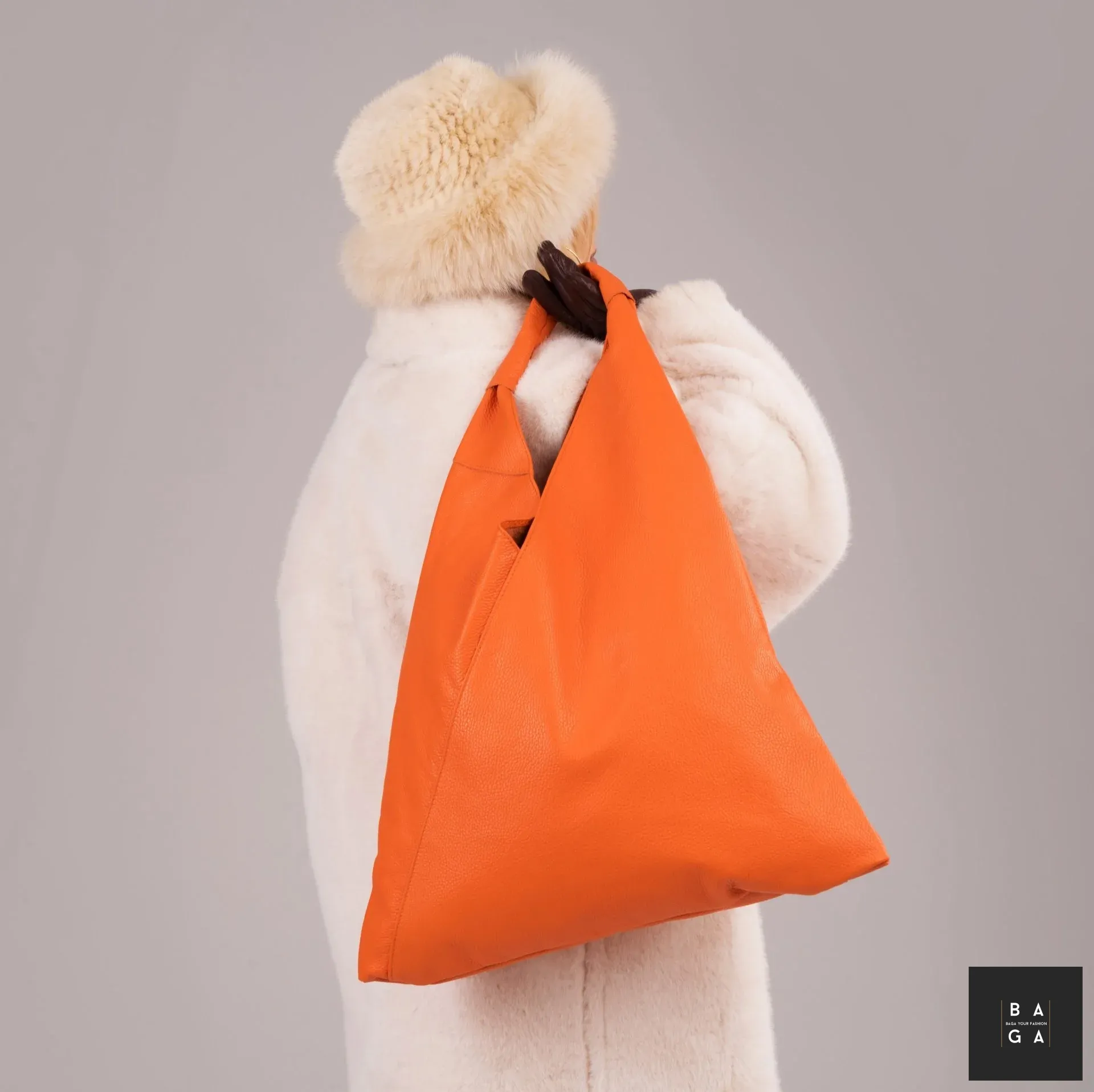 Големи чанти Дамска чанта от естествена кожа Акира