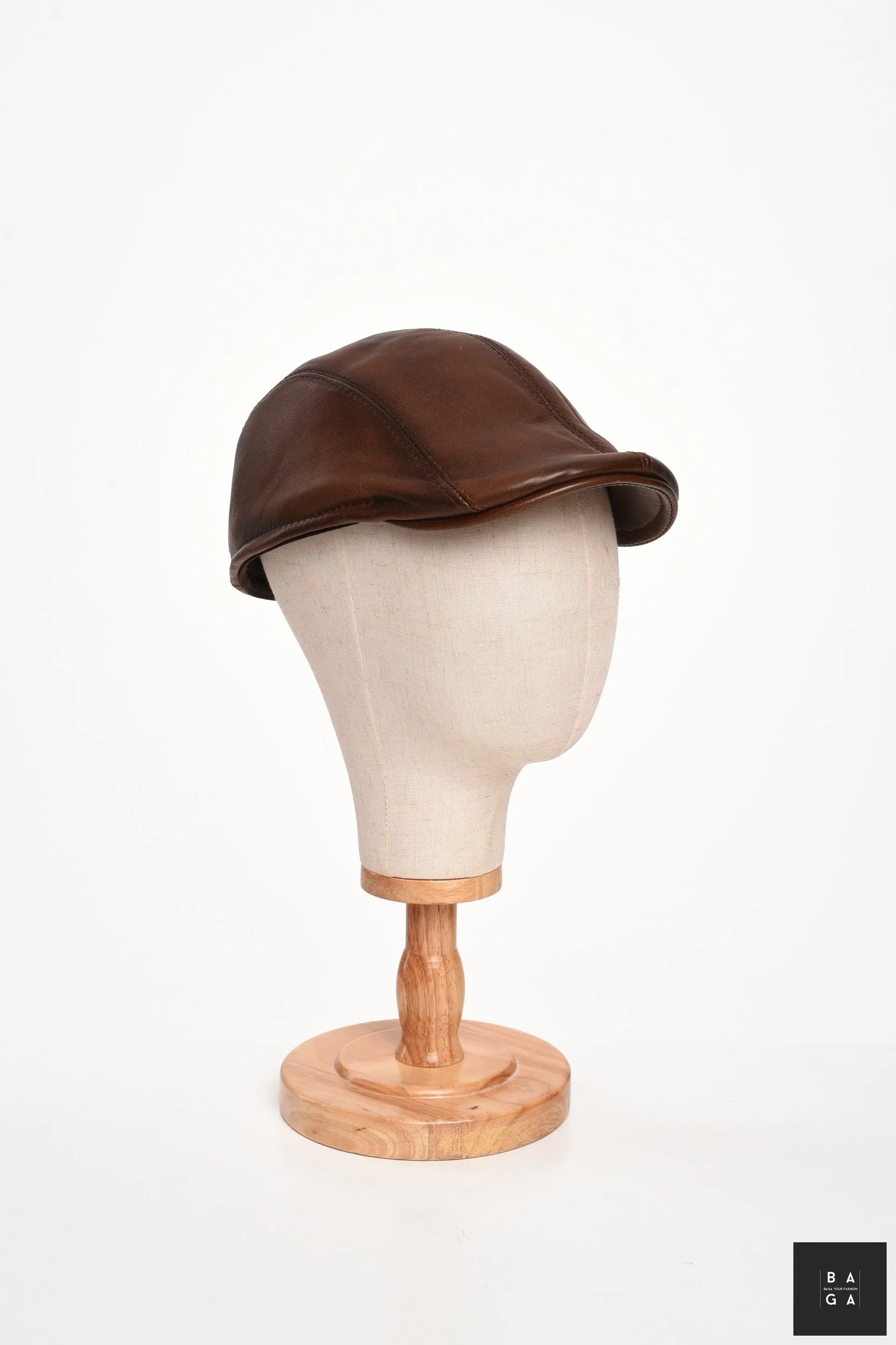 Шапки Мъжка шапка от естествена кожа