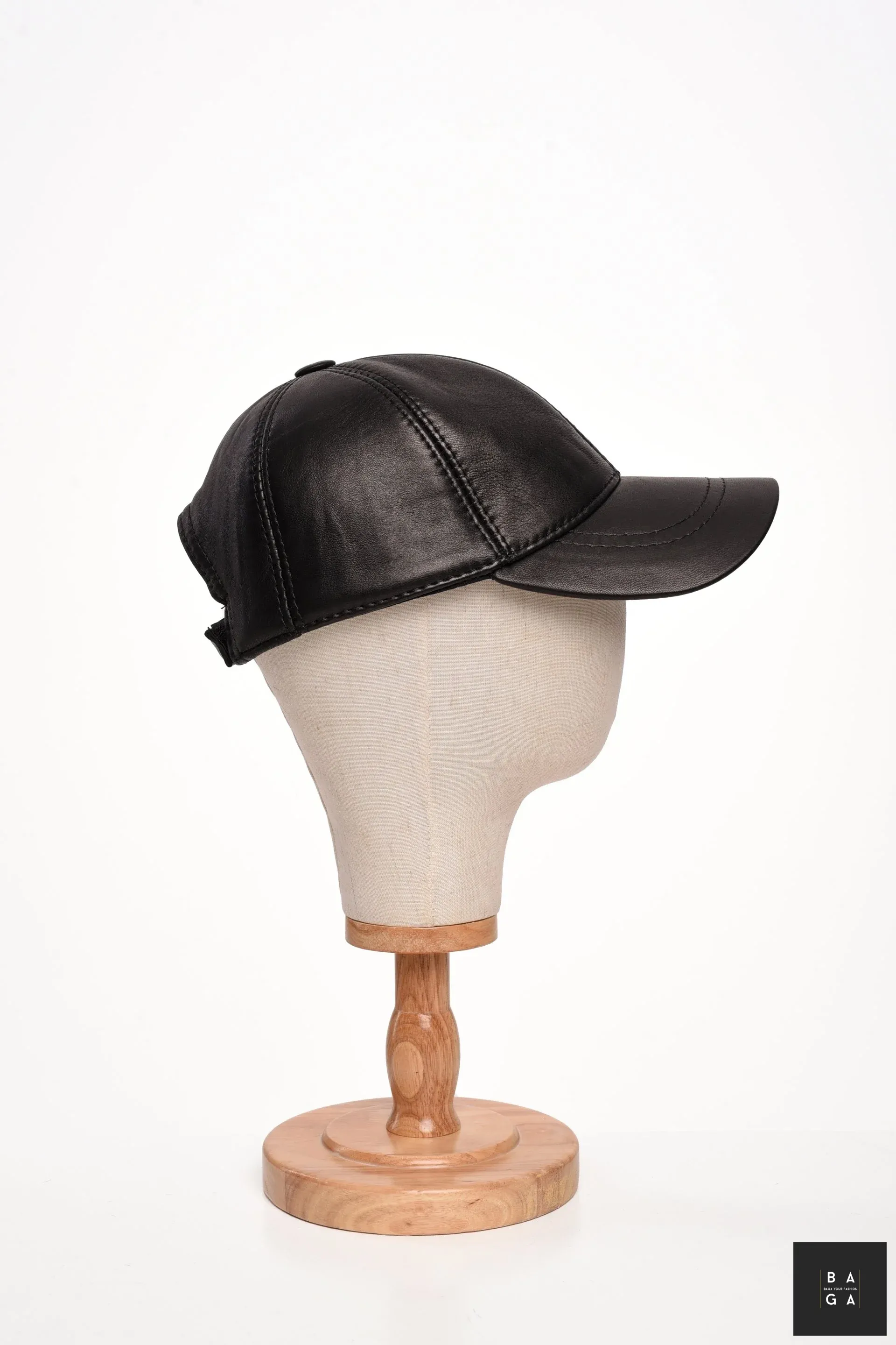 Шапки Мъжка бейзболна шапка от естествена кожа