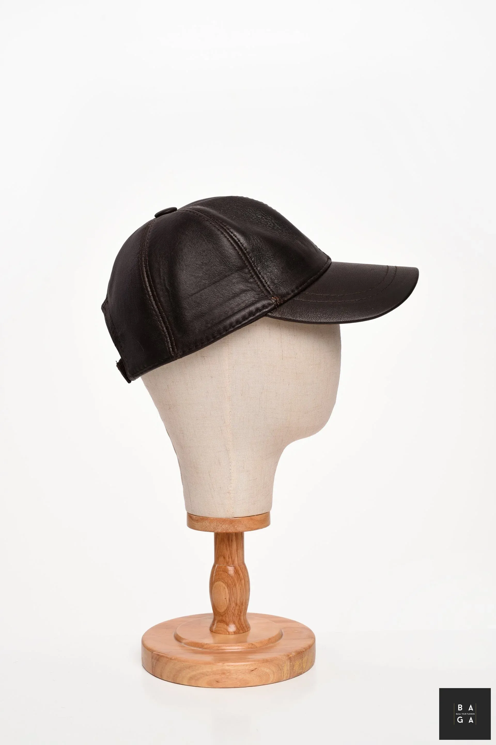 Шапки Мъжка бейзболна шапка от естествена кожа