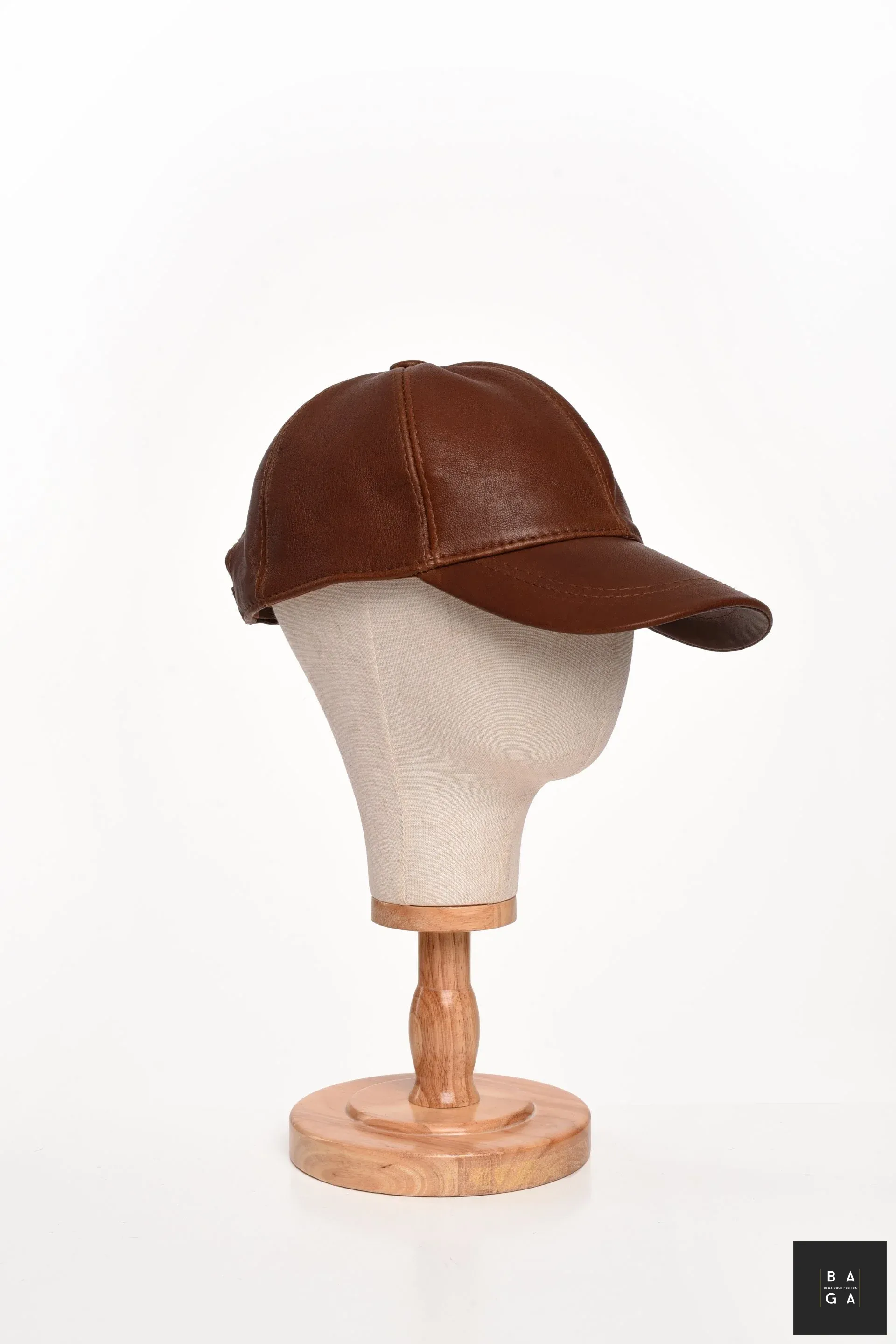 Шапки Мъжка бейзболна шапка от естествена кожа