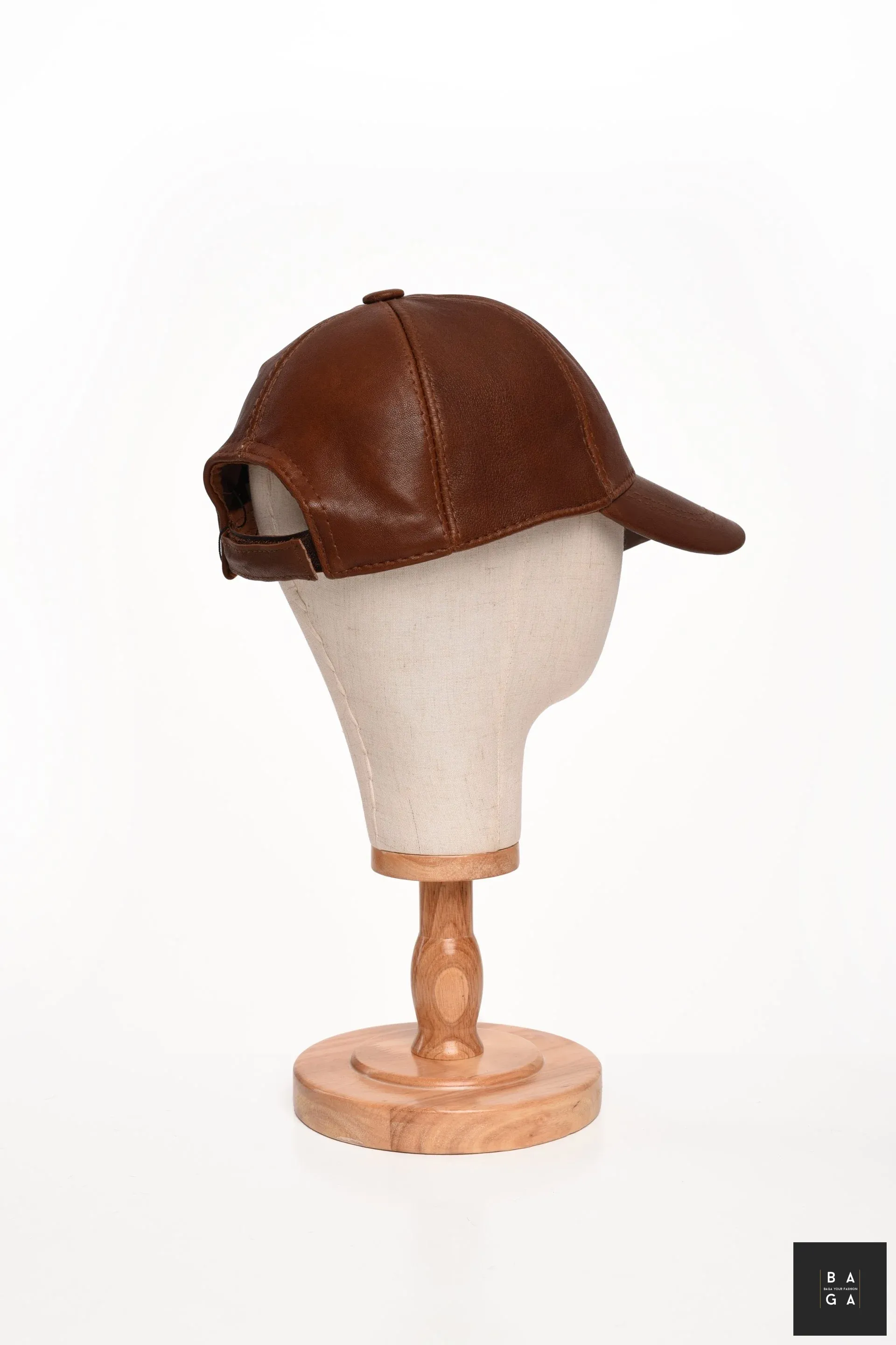 Шапки Мъжка бейзболна шапка от естествена кожа