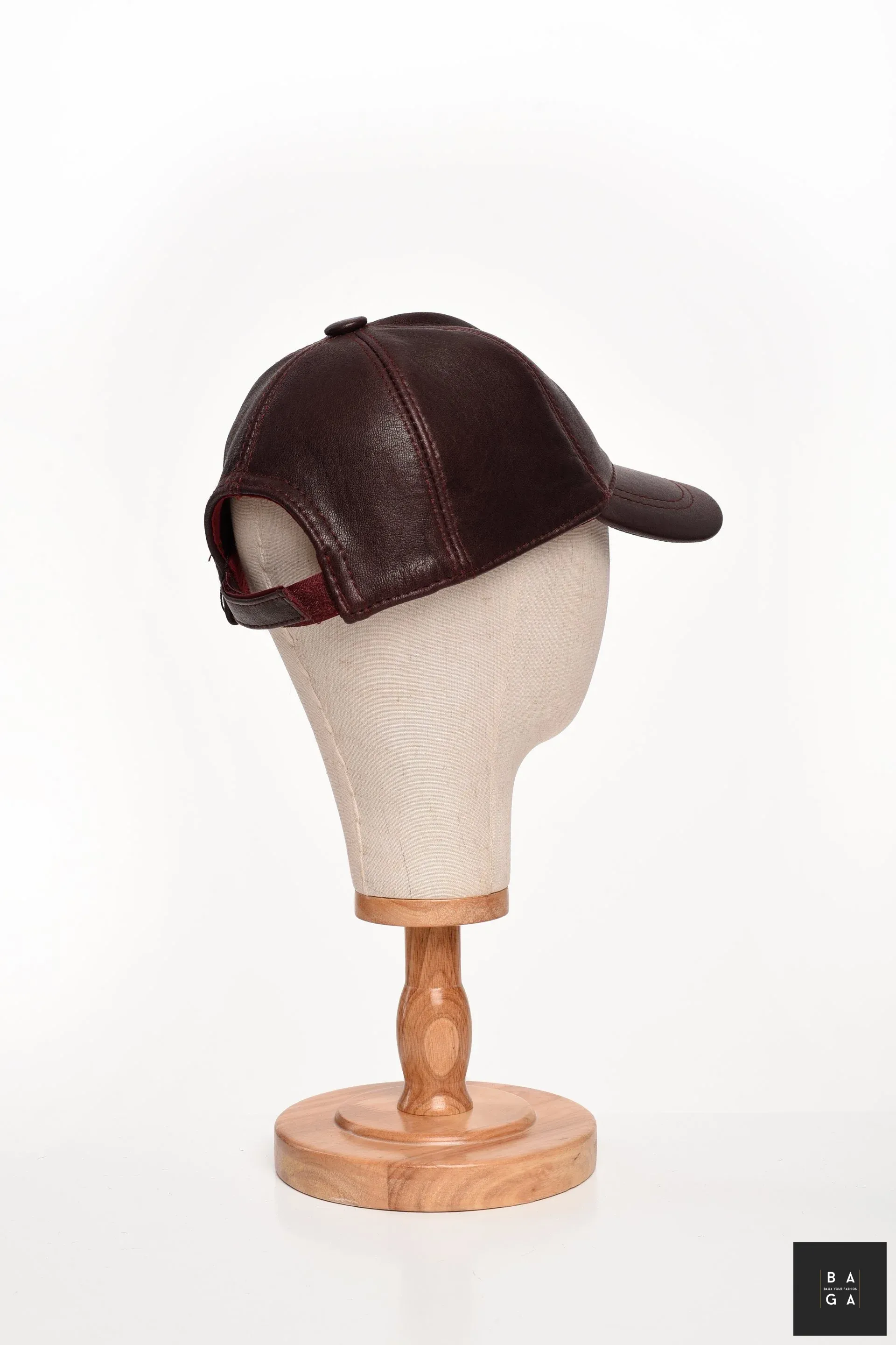 Шапки Мъжка бейзболна шапка от естествена кожа